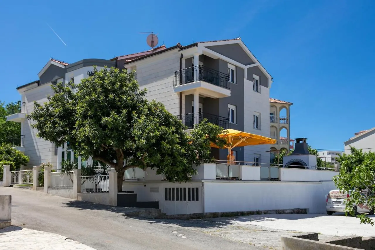 Apartments With A Parking Space Okrug Gornji, Ciovo - 19711 Trogir